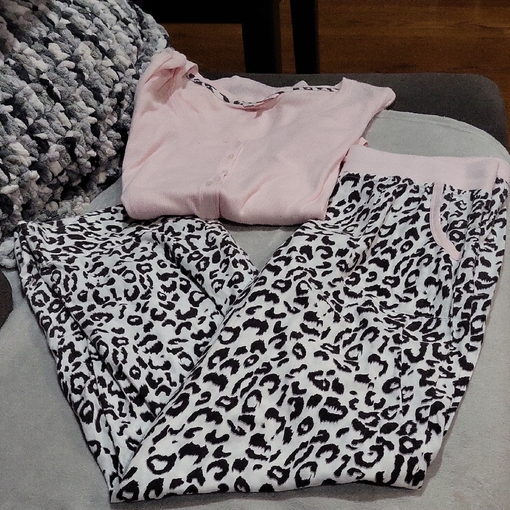 Victoria's Secret Pajama Set